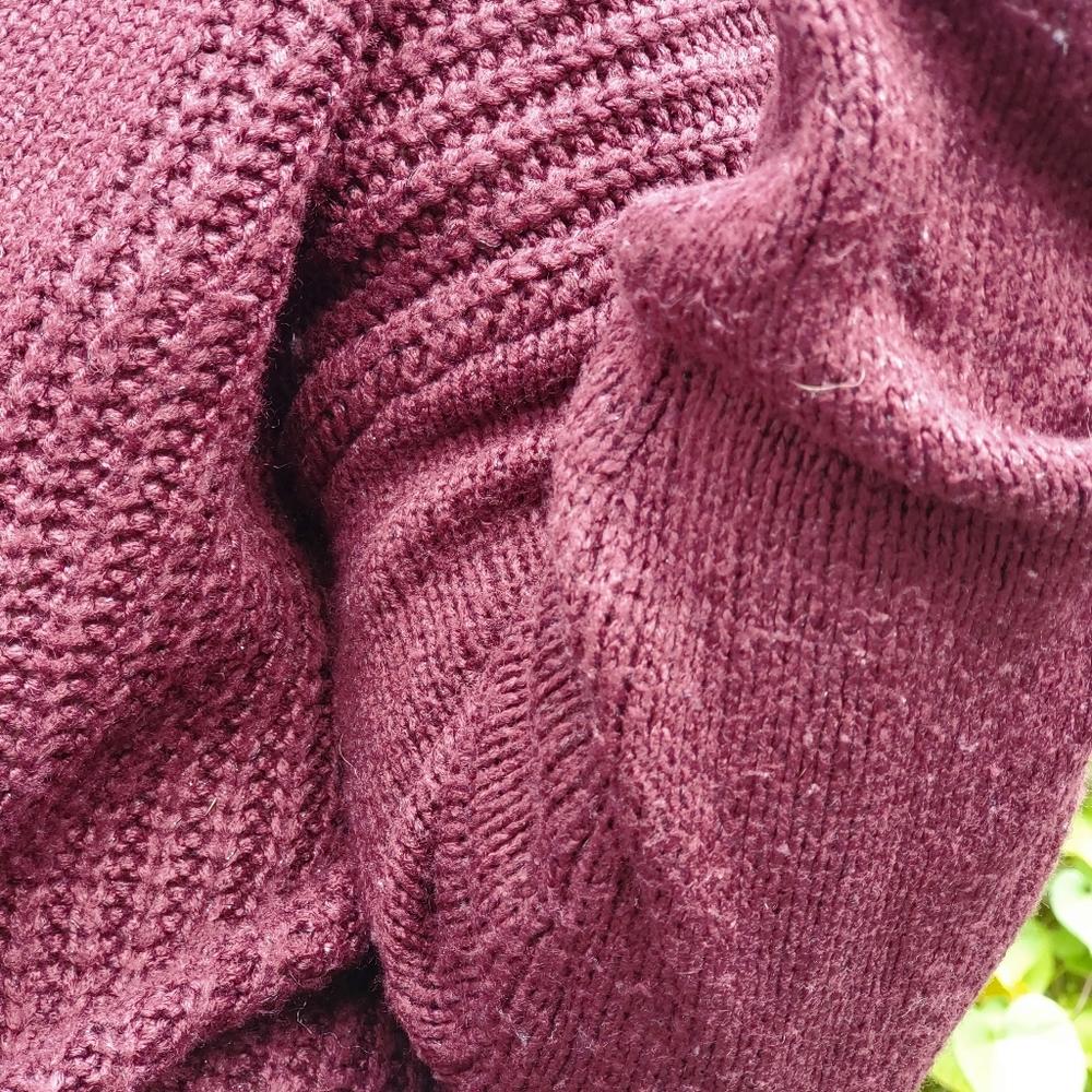 Aeropastle Knitted Sweater - Picture 3 of 8